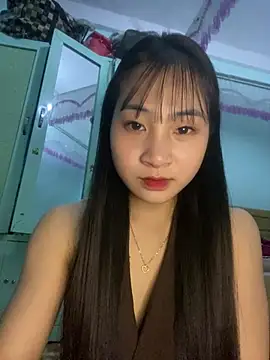 banlinh004 online show from February 2026 04:10:02 PM