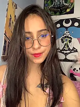 Alana Martinez  online show from April 2026 02:16:02 AM