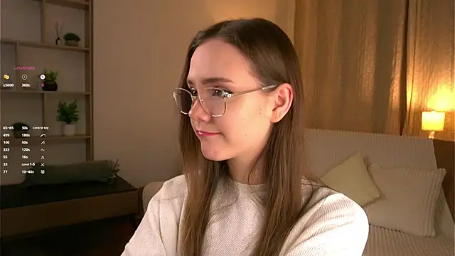 SweetSaraPie online show from March 2026 06:13:01 PM