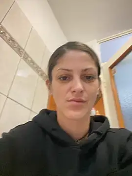 anissawhitenss online show from November 2025 03:34:02 PM