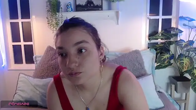 Viollet C online show from October 2025 01:16:02 AM