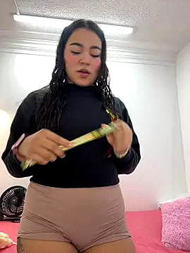 Snapshot of _Sarita_1 chatting on November 2025 02:11:02 AM Sarita 1 online show from November 2025 02:11:02 AM