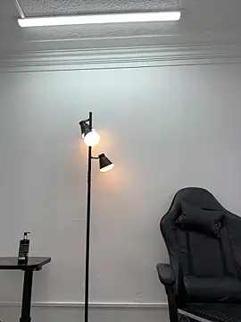 Snapshot of _Sarita_1 chatting on November 2025 02:28:02 AM Sarita 1 online show from November 2025 02:28:02 AM