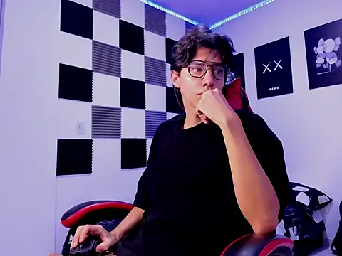 Snapshot of jeycobb chatting on October 2025 12:06:02 PM jeycobb online show from October 2025 12:06:02 PM