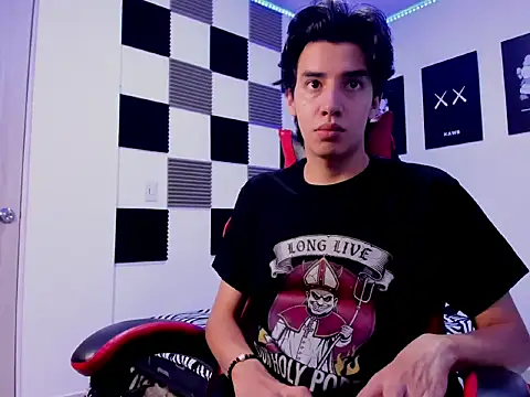 Snapshot of jeycobb chatting on November 2025 12:16:01 PM jeycobb online show from November 2025 12:16:01 PM