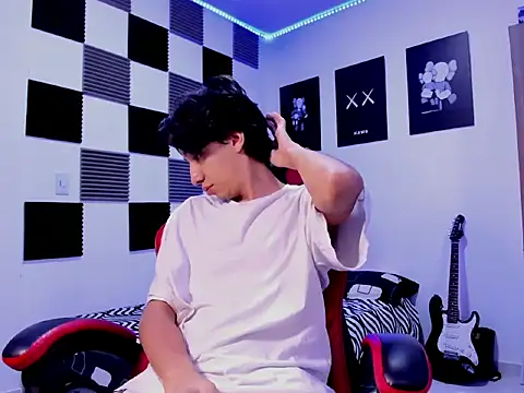 Snapshot of jeycobb chatting on November 2025 12:15:02 PM jeycobb online show from November 2025 12:15:02 PM