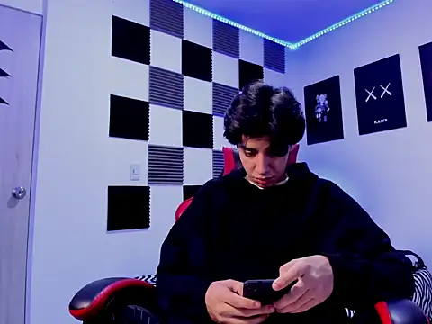 Snapshot of jeycobb chatting on November 2025 12:02:02 PM jeycobb online show from November 2025 12:02:02 PM