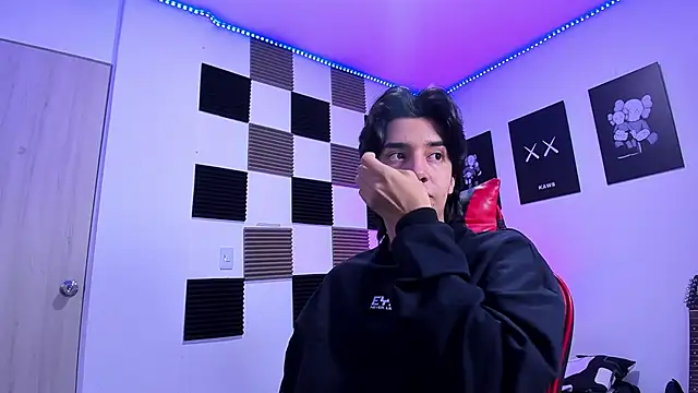 jeycobb online show from February 2026 11:57:02 AM