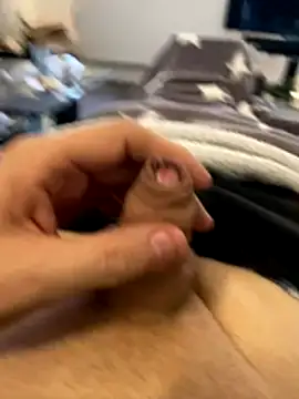 Snapshot of Sklavekay chatting on November 2025 08:18:01 AM Sklavekay online show from November 2025 08:18:01 AM