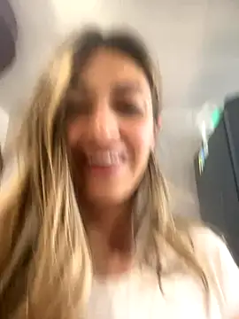 Snapshot of Velourmuse chatting on October 2025 02:18:02 PM Velourmuse online show from October 2025 02:18:02 PM