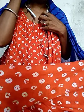 Snapshot of Hotty-romi3 chatting on October 2025 01:17:02 AM Hotty-romi3 online show from October 2025 01:17:02 AM