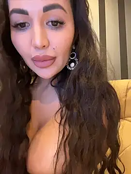 ANGELIKA7741 online show from May 2026 06:09:01 PM