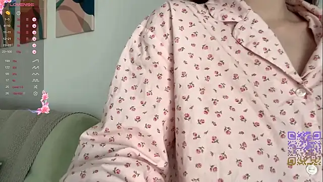 GilySuper online show from November 2025 06:12:01 AM