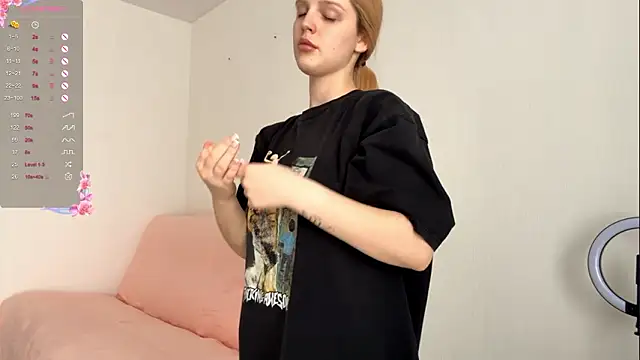 GilySuper online show from February 2026 09:41:01 AM