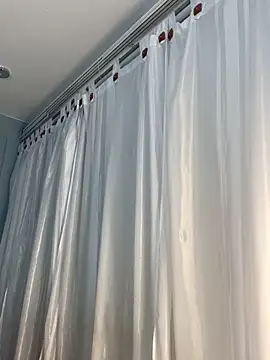 Rose monroee online show from February 2026 07:30:02 PM