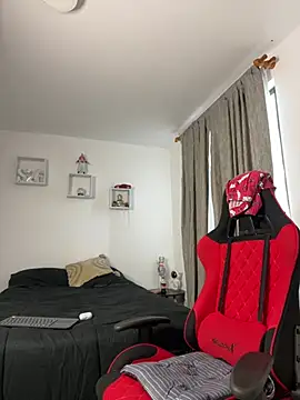 Ezzio Scolaro online show from March 2026 10:06:01 PM