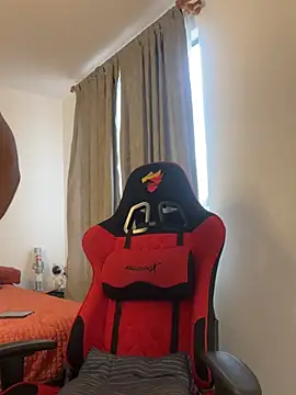 Ezzio Scolaro online show from March 2026 09:53:02 PM