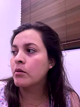 Snapshot of Anyhot_latina chatting on November 2025 12:43:02 AM Anyhot latina online show from November 2025 12:43:02 AM