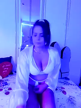 KRISZTIN1987 online show from October 2025 06:33:01 AM