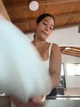 Nhefertary online show from November 2025 08:19:01 PM