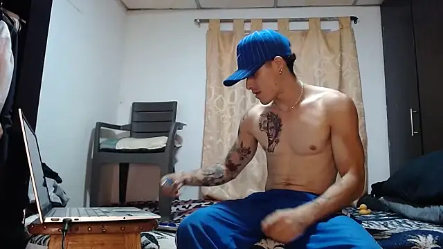 imsammytop online show from February 2026 11:08:02 PM