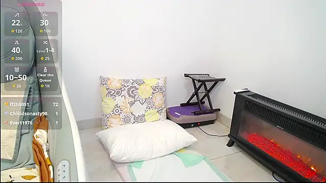 selinajuan online show from December 2025 01:59:02 AM