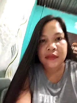 Snapshot of shyhotpinay_32 chatting on October 2025 06:09:01 PM shyhotpinay 32 online show from October 2025 06:09:01 PM