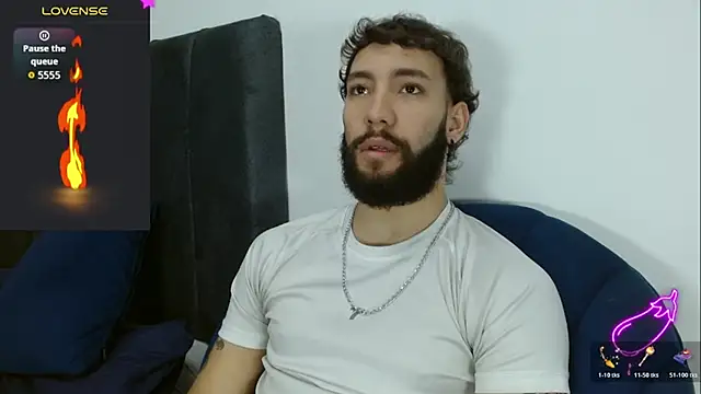 angel kyrozz online show from December 2025 07:10:01 PM