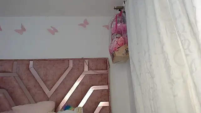 Snapshot of Rose_Baker- chatting on October 2025 04:59:01 AM Rose Baker- online show from October 2025 04:59:01 AM