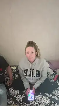 Snapshot of amandatheblondewife chatting on December 2025 09:29:02 AM amandatheblondewife online show from December 2025 09:29:02 AM