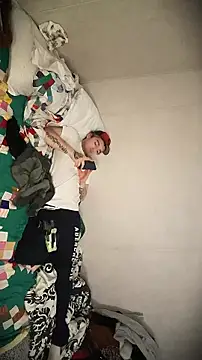 Snapshot of amandatheblondewife chatting on February 2026 10:51:02 AM amandatheblondewife online show from February 2026 10:51:02 AM