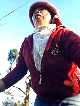 miomio-12 online show from November 2025 12:44:02 AM