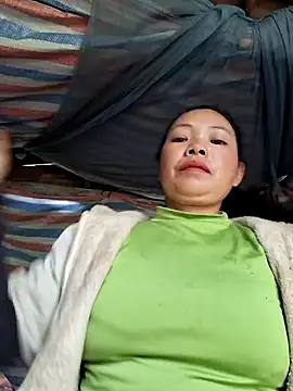 miomio-12 online show from December 2025 01:11:01 AM