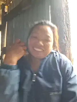 Snapshot of miomio-12 chatting on May 2026 02:06:01 AM miomio-12 online show from May 2026 02:06:01 AM