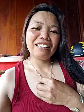 Snapshot of miomio-12 chatting on May 2026 08:44:02 AM miomio-12 online show from May 2026 08:44:02 AM