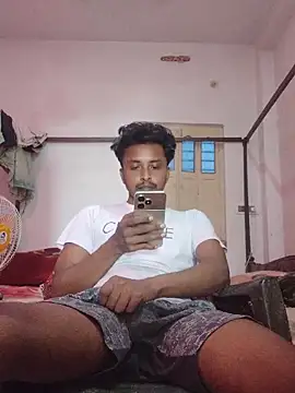 Snapshot of Binny91 chatting on April 2026 04:13:02 AM Binny91 online show from April 2026 04:13:02 AM