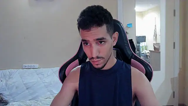 junokun22 online show from October 2025 06:07:02 PM