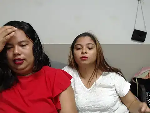 NicollGreen online show from October 2025 09:37:01 PM
