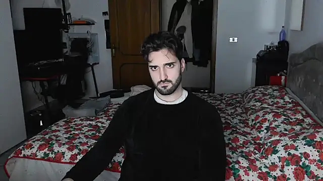 Al3xox02 online show from January 2026 06:44:02 PM