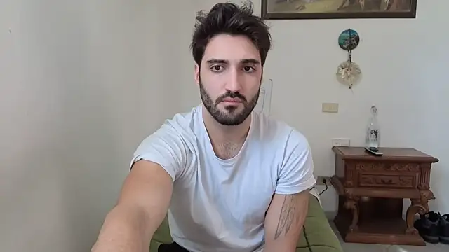 Al3xox02 online show from February 2026 02:04:02 PM