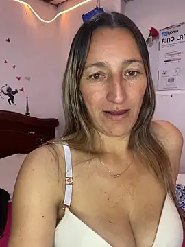 Keila10 online show from October 2025 11:05:02 PM