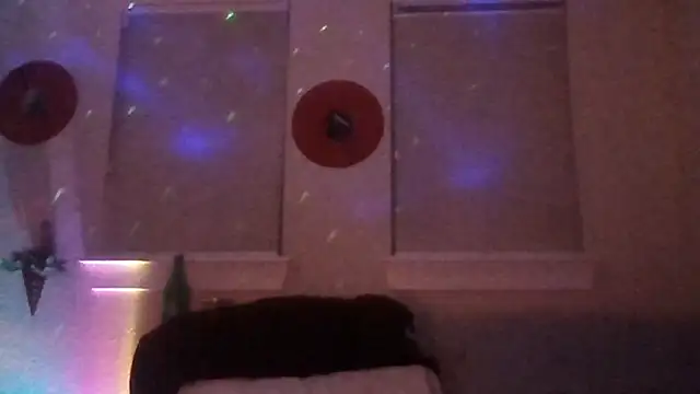 nvthvn555 online show from November 2025 05:16:02 AM