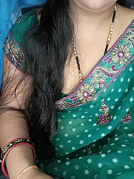 Snapshot of Rashmi_011 chatting on July 2026 12:26:01 AM Rashmi 011 online show from July 2026 12:26:01 AM