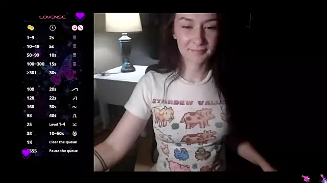 Snapshot of MysticMuse30 chatting on October 2025 10:18:01 PM MysticMuse30 online show from October 2025 10:18:01 PM