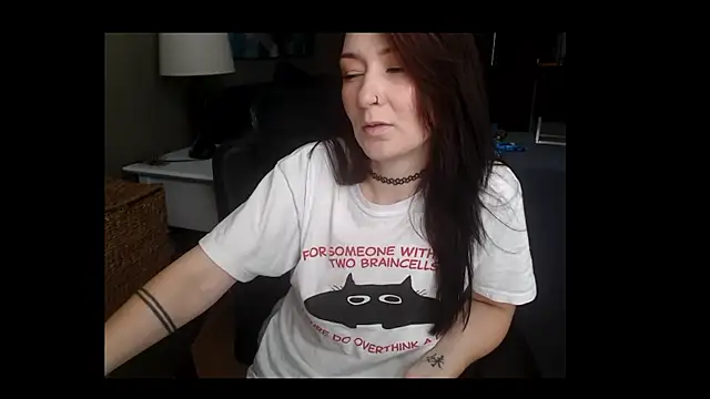 Snapshot of MysticMuse30 chatting on October 2025 03:01:01 PM MysticMuse30 online show from October 2025 03:01:01 PM