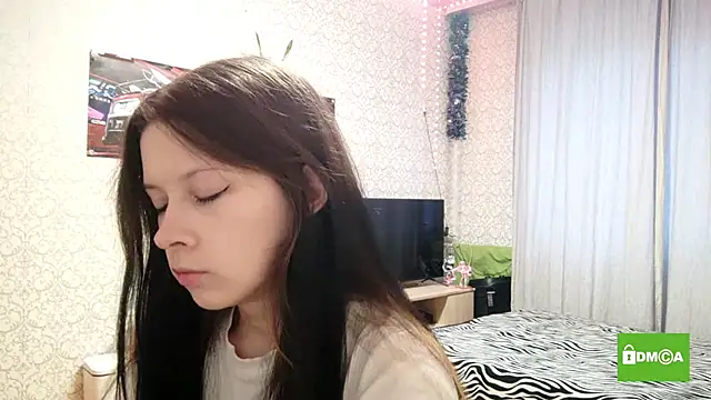 babylilcute online show from October 2025 11:24:01 AM