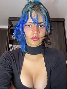 sukulaurens online show from April 2026 05:54:01 PM