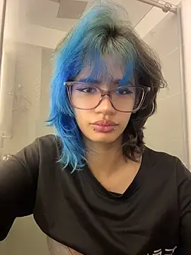 sukulaurens online show from April 2026 05:50:02 PM