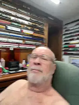 Jcaspen online show from April 2026 01:27:02 PM