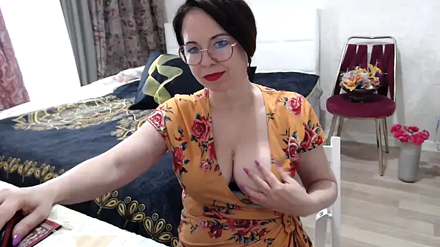 Arisa5000 online show from April 2026 10:26:01 AM